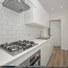 Photo 3: kitchen