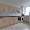 Photo 2: Kitchen