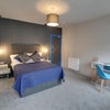 Photo 9: Room 1 En-Suite