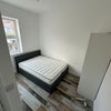Photo 5: Room 1