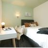 Photo 4: Rm with own bathroom outside of room £650pcm avail 2/7