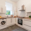 Photo 3: Fully fitted kitchen