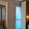 Photo 3: Room 1 