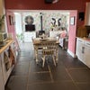 Photo 7: Kitchen