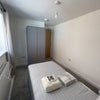 Photo 6: Room 6 