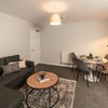 Photo 6: Lounge