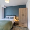 Photo 4: Lovely ensuite double available