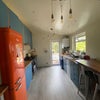 Photo 2: kitchen