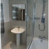 Photo 9: Main Bathroom (1/2)