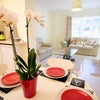 Photo 9: Bright Open Plan Dining, Kitchen & Lounge