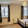 Photo 4: Large bright room 