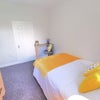Photo 10: Room 5 en suite