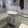 Photo 6: Shared bathroom x1