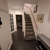 Photo 5: Entrance hall + stairs