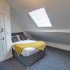 Photo 5: Room 6