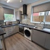 Photo 6: Kitchen