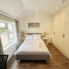 Photo 6: Room 3