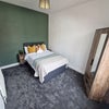 Photo 5: Room 4