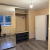Photo 2: room side 2