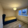 Photo 3: room side 3