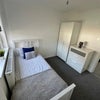 Photo 4: Single Bedroom