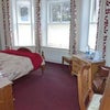 Photo 7: A double en-suite room