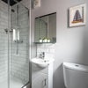 Photo 4: En-Suite