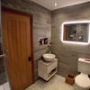 Photo 3: Bathroom 