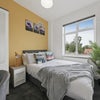 Photo 5: Room 2
