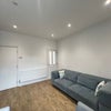 Photo 16: LOUNGE AREA