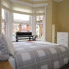 Photo 3: Room 1