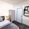 Photo 4: Studio 5 en suite