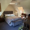 Photo 3: Spacious Double Bedroom