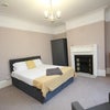 Photo 5: Room 1
