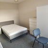 Photo 8: Room 3