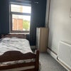 Photo 4: Room 1