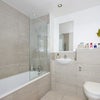 Photo 3: Bathroom (only 1 in the flat)