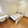 Photo 5: Room 6