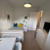 Photo 2: Large single room