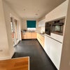 Photo 5: Full equipped kitchen with modern appliances