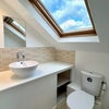 Photo 5: WC ensuite