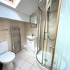 Photo 11: en-suite 
