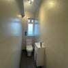 Photo 4: Toilet