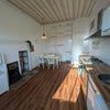 Photo 6: Kitchen