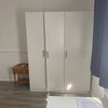 Photo 3: Wardrobe 