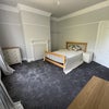 Photo 4: Room 1