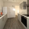 Photo 11: Kitchen