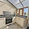Photo 8: kitchen