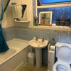 Photo 7: Upstairs bathroom