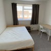 Photo 7: Room 1